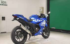 SUZUKI GIXXER 250 SF ED22B