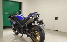 YAMAHA YZF-R1 2012