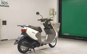 SUZUKI LET's 4 Basket CA43A