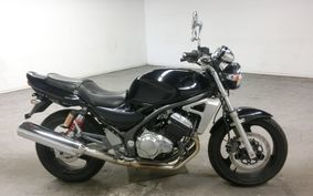 SUZUKI GSX250FX ZR250C