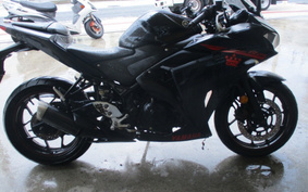 YAMAHA YZF-R25 RG10J