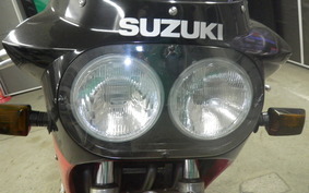 SUZUKI GSX-R750 1987 GR71G