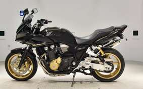 HONDA CB1300SB SUPER BOLDOR A 2013 SC54