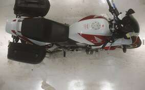 HONDA CB1300SB SUPER BOLDOR A 2006 SC54