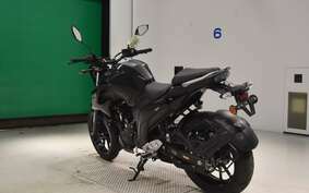 YAMAHA FZ25 RG69