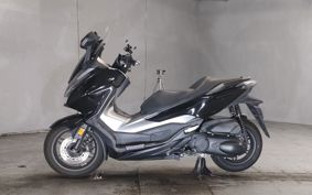HONDA CBR400R NC56