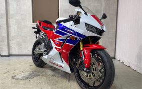 HONDA CBR600RR ABS 2015 PC40