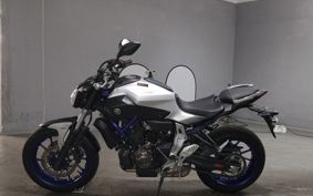 YAMAHA MT-07 RM07J