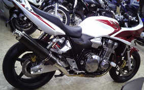 HONDA CB1300SB SUPER BOLDOR 2007 SC54