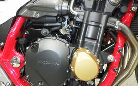 HONDA CB1300SB SUPER BOLDOR EP 2021 SC54