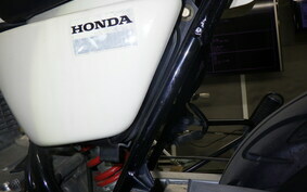 HONDA APE 100 HC07