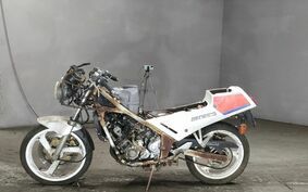 YAMAHA FZR250 2KR