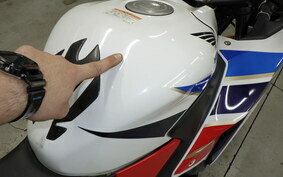 HONDA CBR250R A MC41