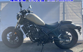 HONDA REBEL