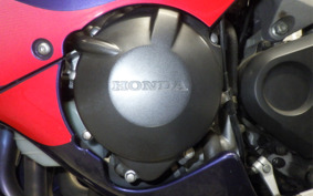 HONDA CBR900RR 3 2000