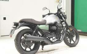 MOTO GUZZI V7 STONE 2022