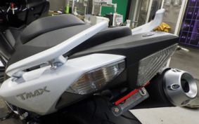 YAMAHA T-MAX 530 2013 SJ12J