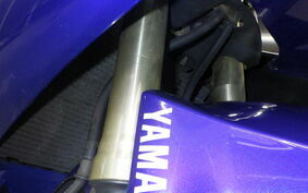 YAMAHA YZF-R1 2001 RN04