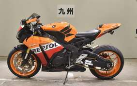 HONDA CBR1000RR Gen. 2 2013 SC59