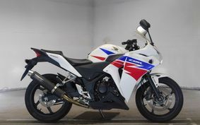 HONDA CBR250R MC41