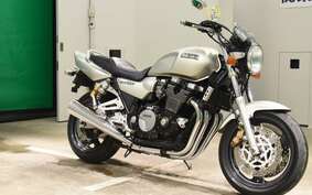 YAMAHA XJR1200 1995 4KG