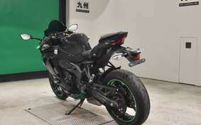 KAWASAKI ZX-25R ZX250E