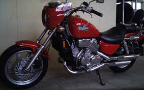 HONDA MAGNA 750 2001 RC43