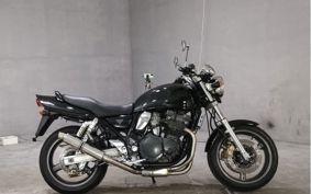SUZUKI INAZUMA 400 GK7BA