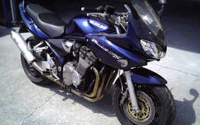 SUZUKI BANDIT 1200 S 2000 GV77A