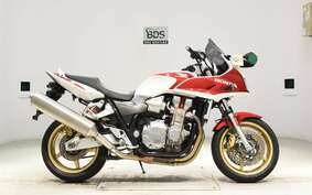 HONDA CB1300SB SUPER BOLDOR A 2006 SC54