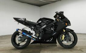 SUZUKI GSX-R1000 2004 BZ111