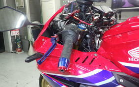 HONDA CBR250RR A MC51