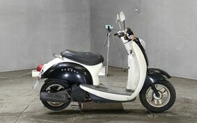 HONDA CREA SCOOPY AF55