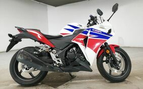 HONDA CBR250R MC42