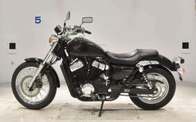 HONDA VT750S 2013 RC58