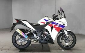 HONDA CBR250R MC41