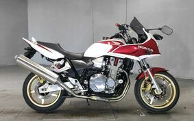 HONDA CB1300SB SUPER BOLDOR 2006 SC54