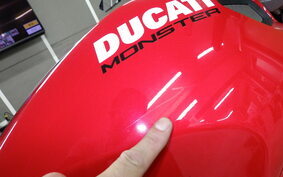 DUCATI MONSTER 696 2015