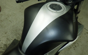 SUZUKI GIXXER 250