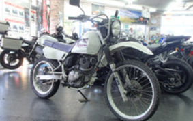 SUZUKI DJEBEL 200 (DR200SE) SH42A