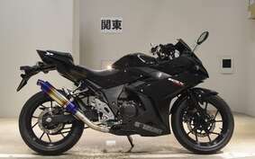 SUZUKI GSX250R DN11A