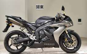 YAMAHA YZF-R1 2004 RN12