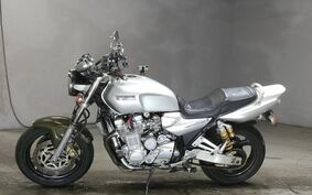 YAMAHA XJR1300 1999 RP01J