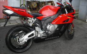 HONDA CBR1000RR 2004 SC57