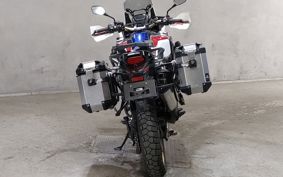 HONDA CFR1000 AfricaTwin SD04