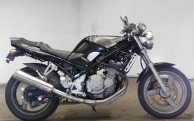 SUZUKI BANDIT 250 GJ74A