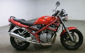 SUZUKI BANDIT 250 GJ77A