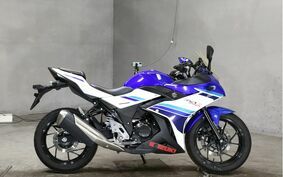 SUZUKI GSX250R DN11A