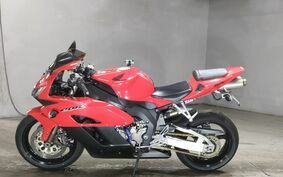 HONDA CBR1000RR 2004 SC57