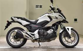 HONDA NC750X LD 2018 RC90